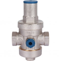 STOUT Редуктор давления PN25 вн/вн 1/2" с выходом под манометр
